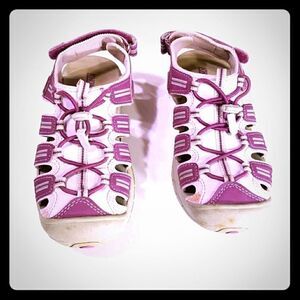 Khombu Girls Athletic Water Shoes Size 2
